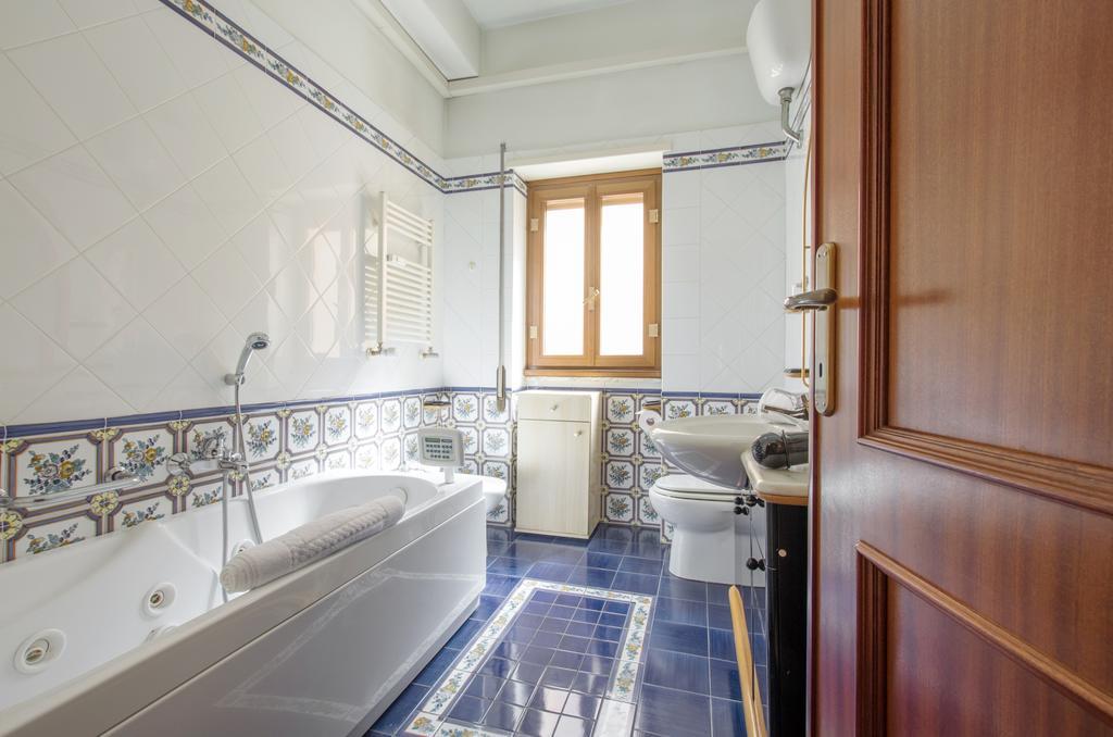Luxury Macrobio Flat Daire Roma Dış mekan fotoğraf